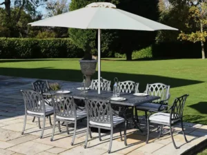Garden patio using the Venus Umbrella